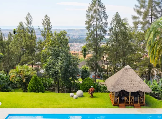 Classic Room Garden View